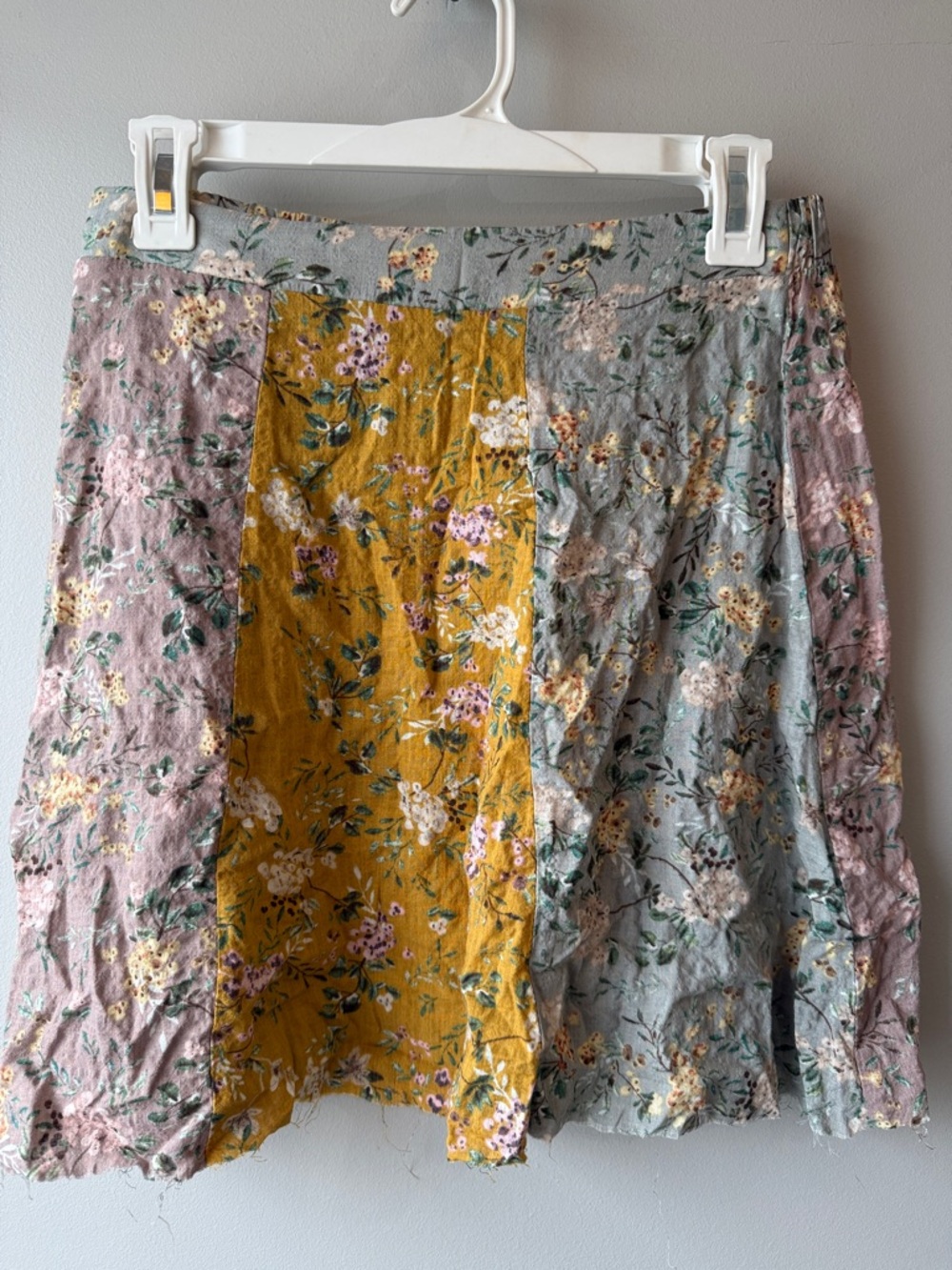 NATURAL LIFE Floral Patchwork Mini Skirt in Mustard, Sage & Blush size M raw hem